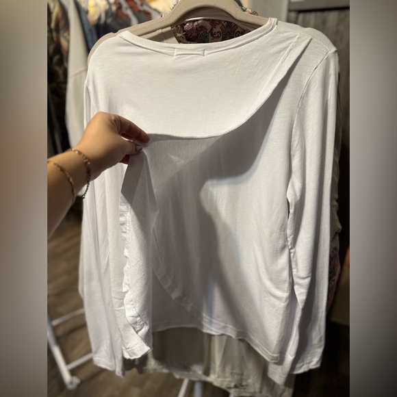 Fresh Produce Ana Split Back Bell Sleeve Sweatshirt - Picture 4 of 9